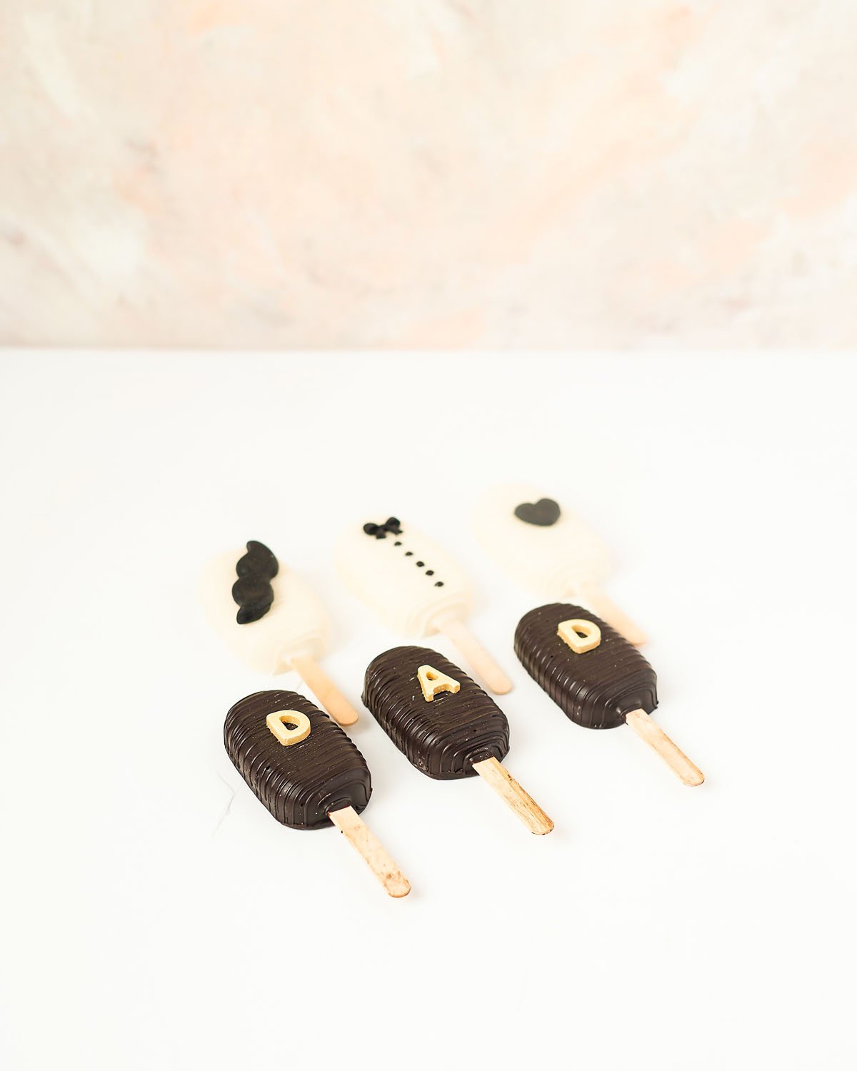 Fathers Day Cakesicles by NJD