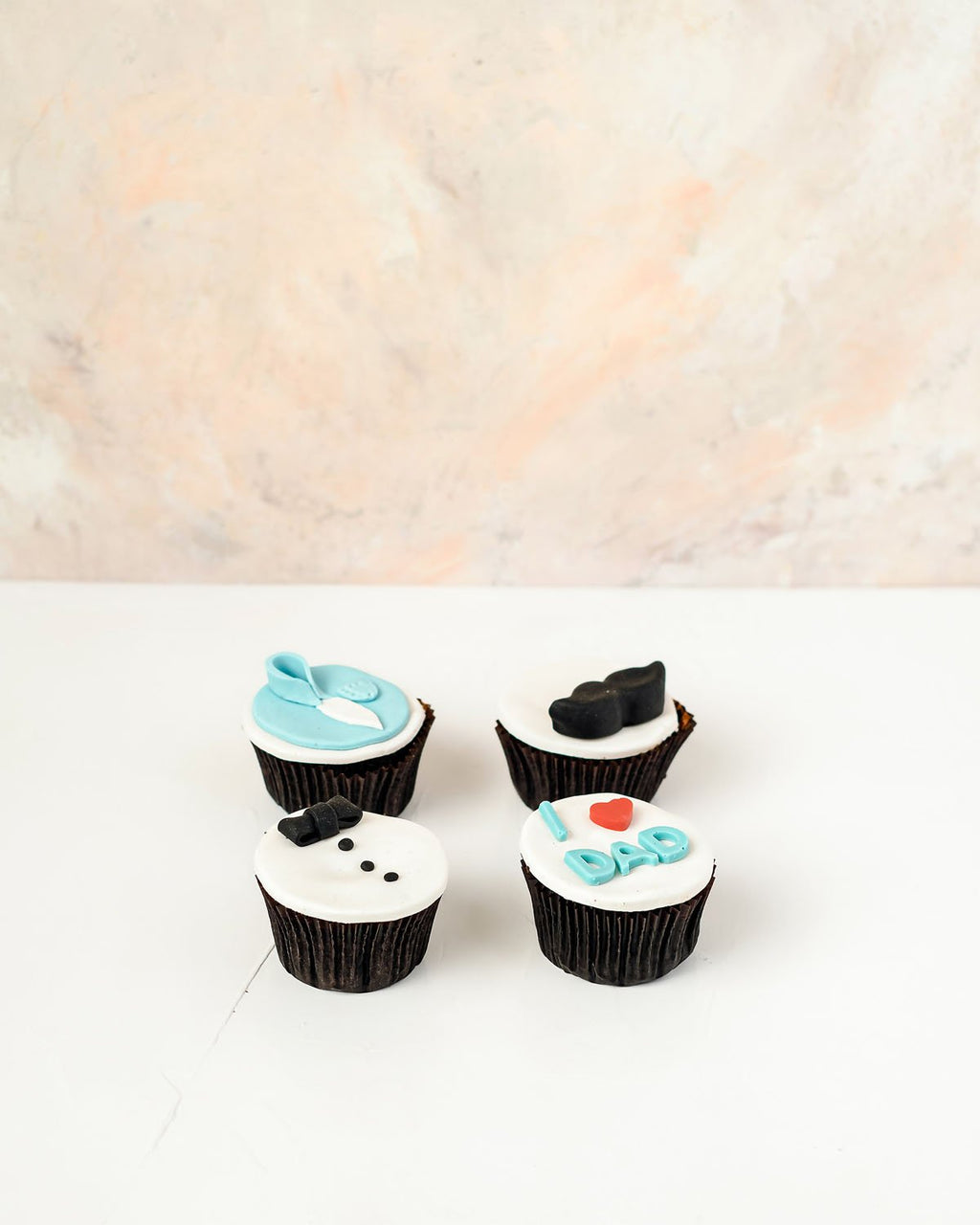 4 Cupcakes for Dad by NJD