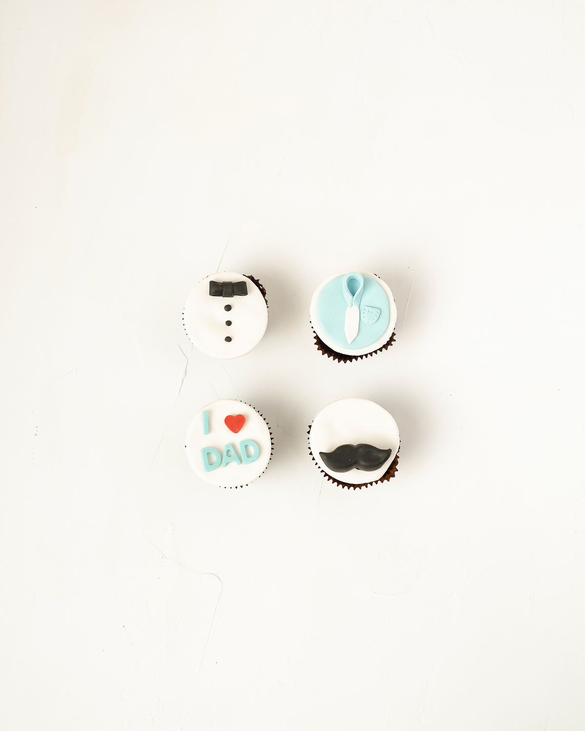 4 Cupcakes for Dad by NJD