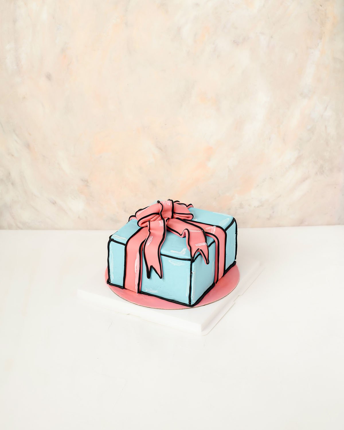 Gift Cartoon Cake by NJD