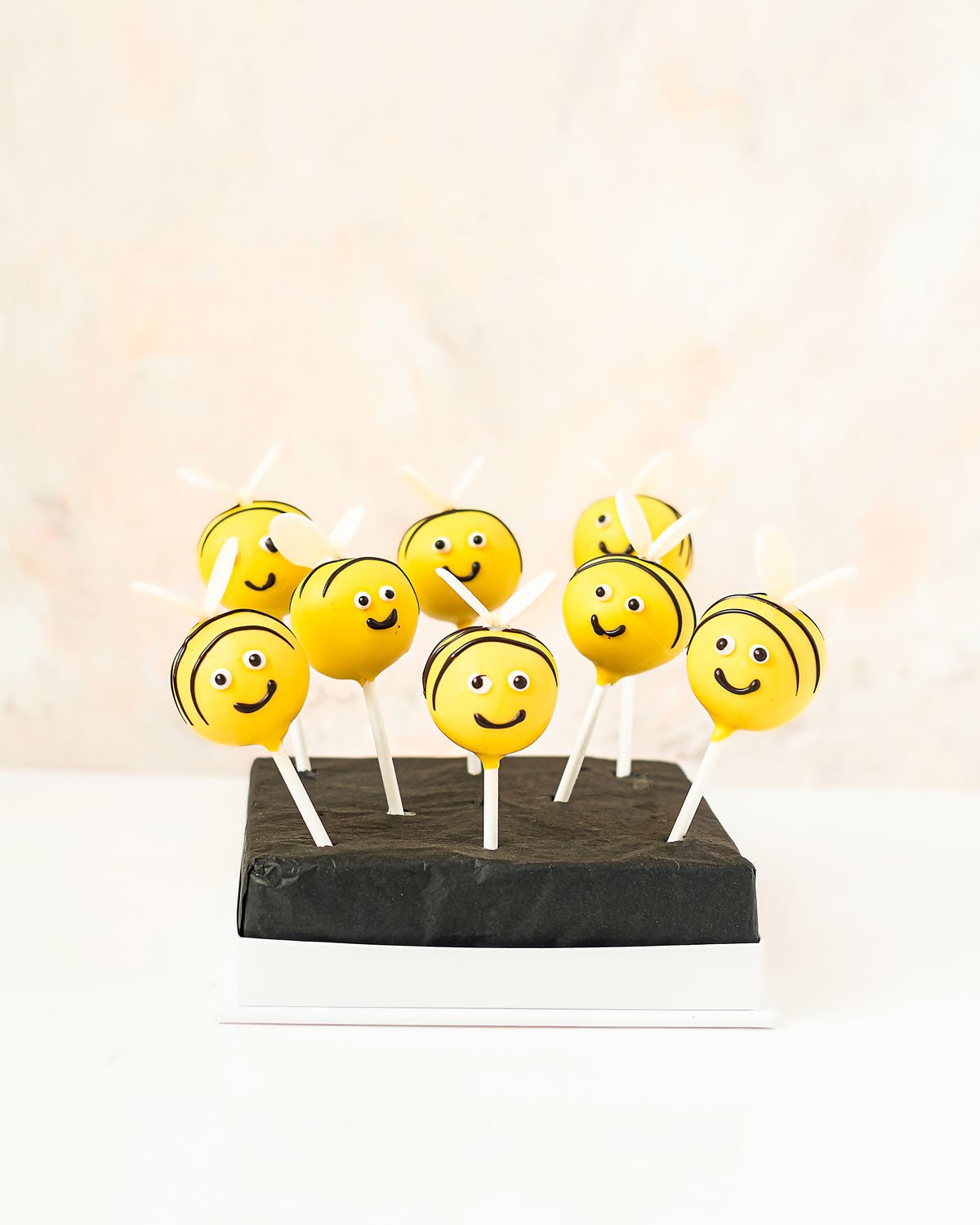 Bumble Bee Cake Pops by NJD