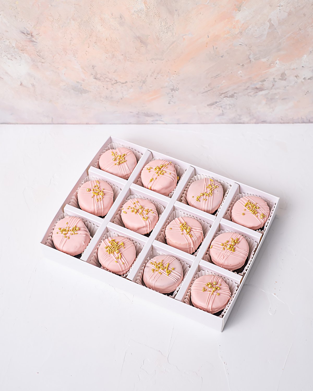 12 Vanilla and cream Cake Bites by NJD