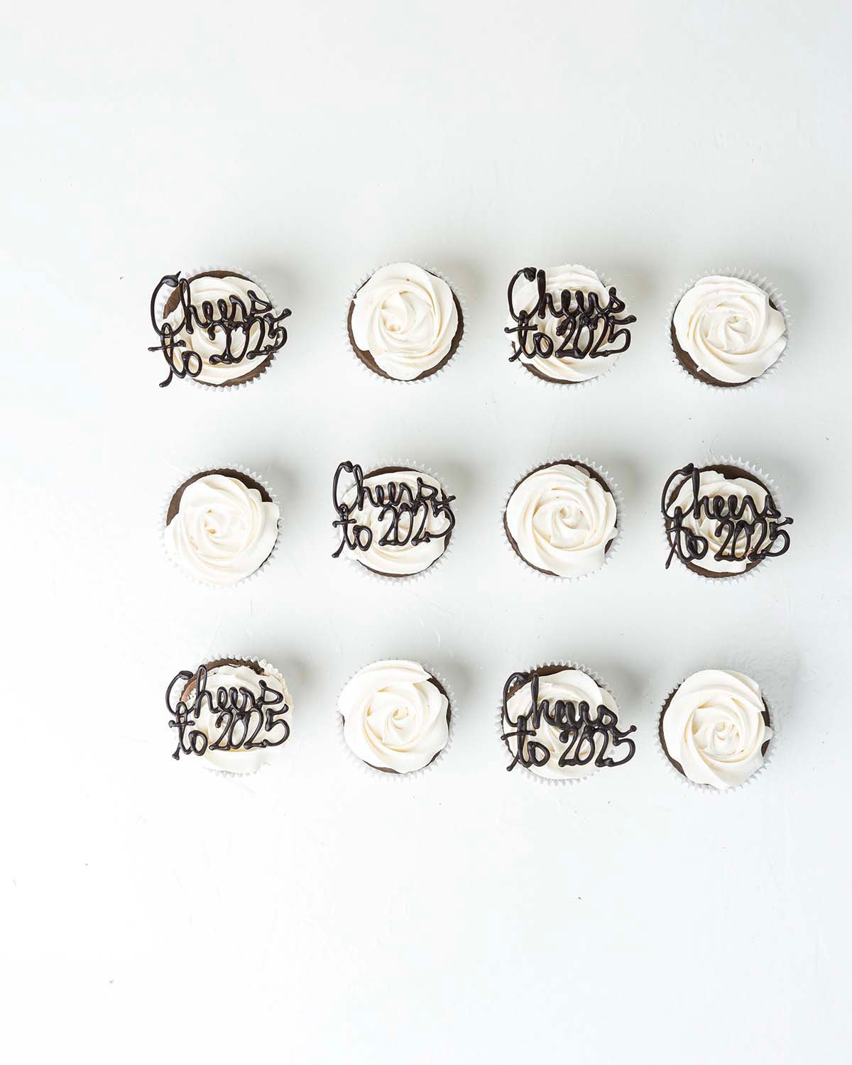 Cheers to 2025 Cupcakes