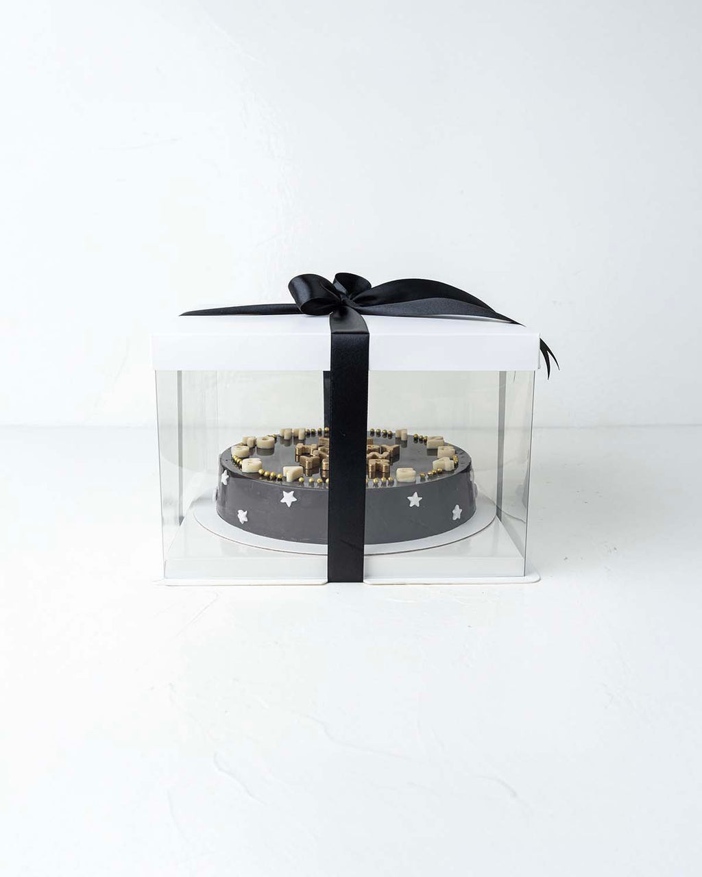 Happy New Year Cake with Chocolate
