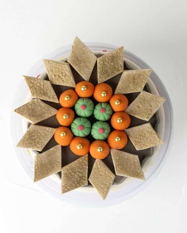Rakhi Theme 1kg Cake by NJD