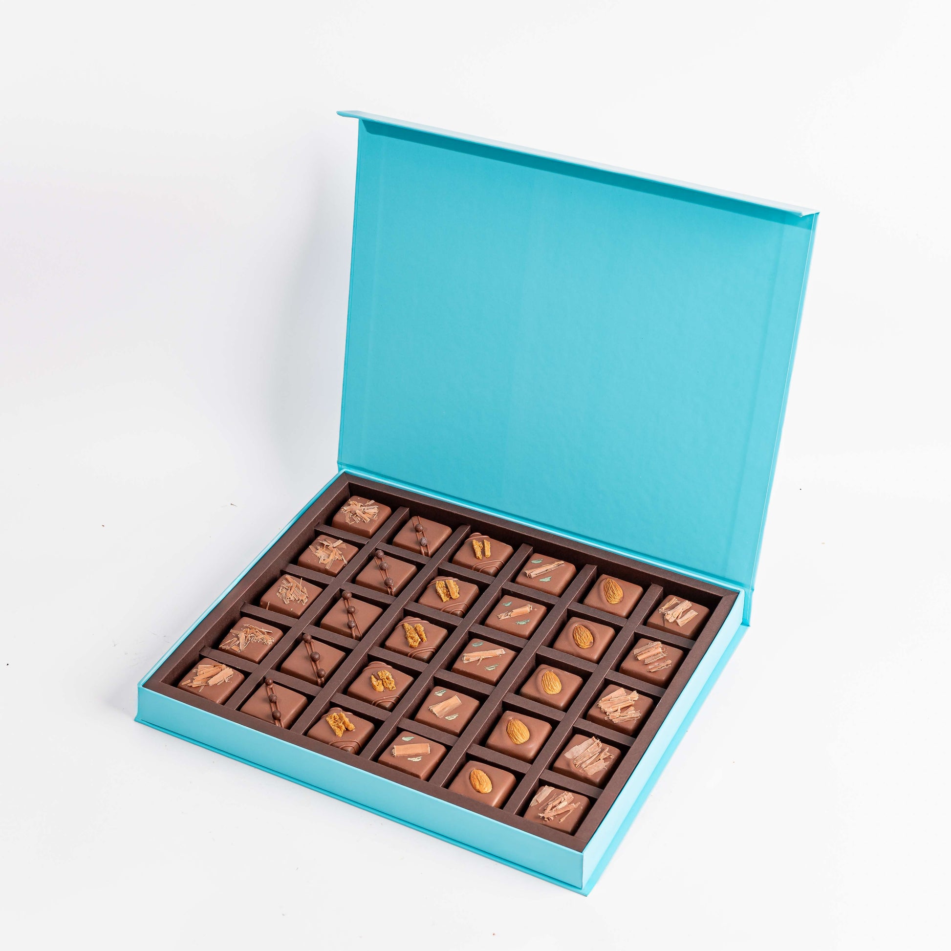 Signature Milk Chocolates 30pcs Gift Box