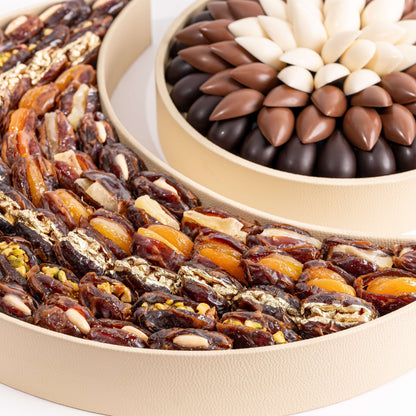 Eid Signature Crescent and Petals Gift Collection