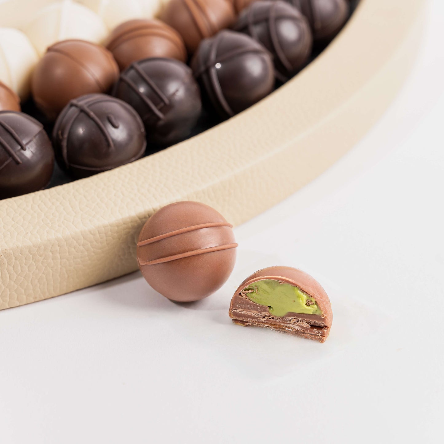 Luxury Truffles Halo Gift Tray
