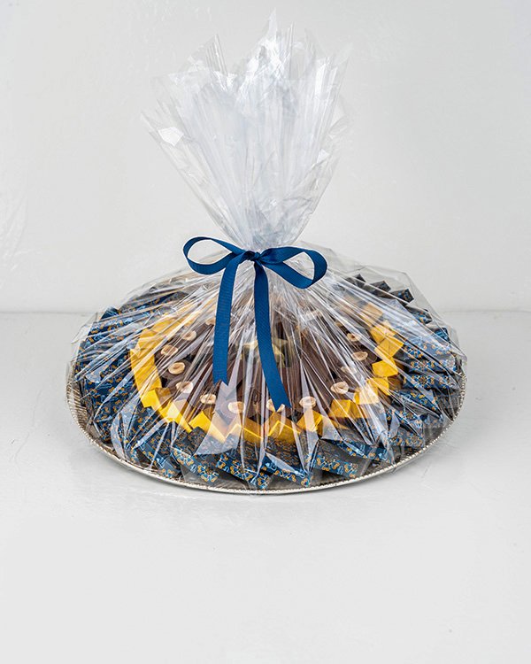 Regal Chocolates 94pcs Gift Arrangement