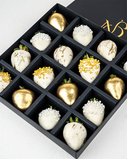 16 Glamorous Strawberries