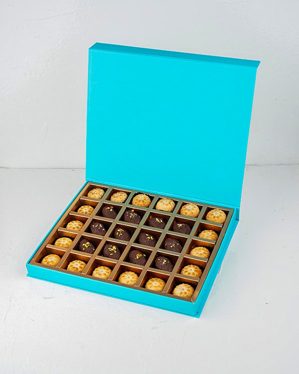 Classic Ramadan Treats 30pcs Gift Box