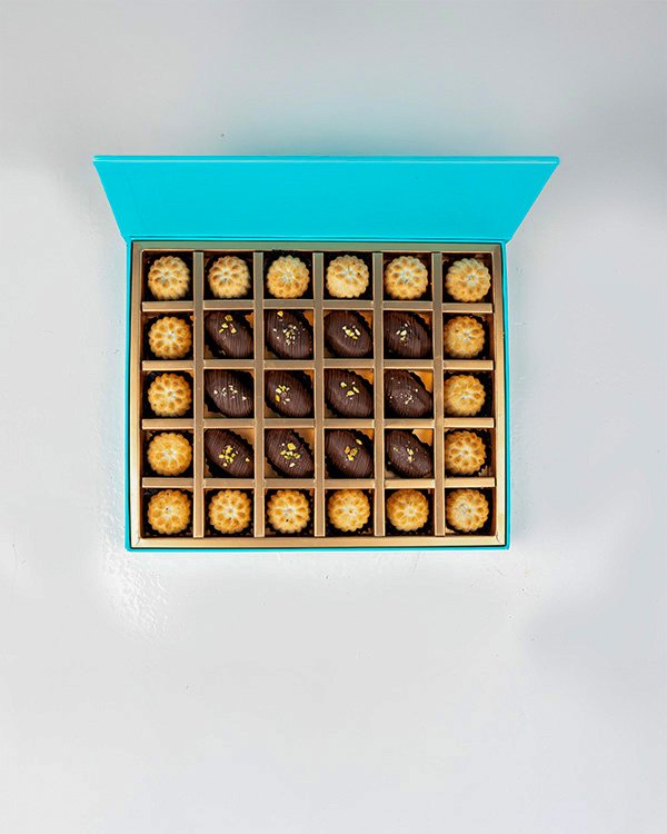 Classic Ramadan Treats 30pcs Gift Box