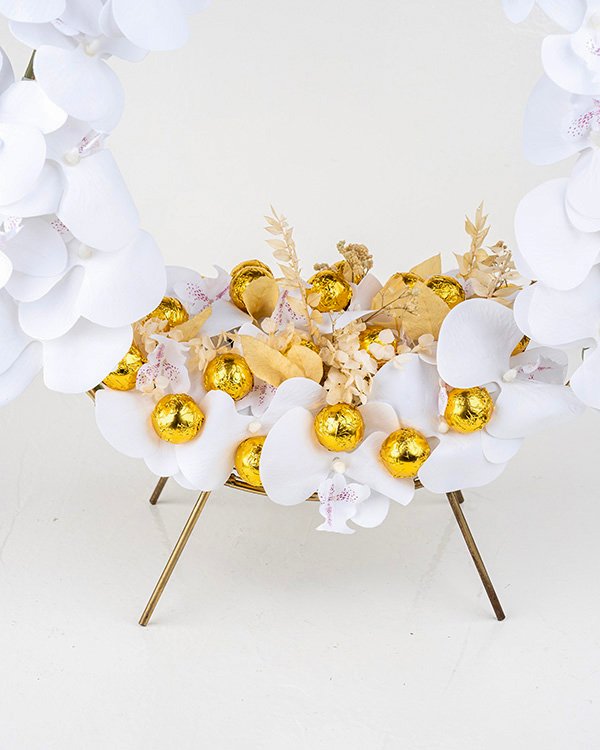 20 Chocolate Truffles Decorative Gift
