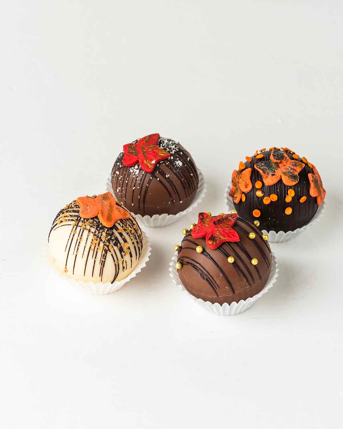 4 Thanksgiving Hot Chocolate Bombs