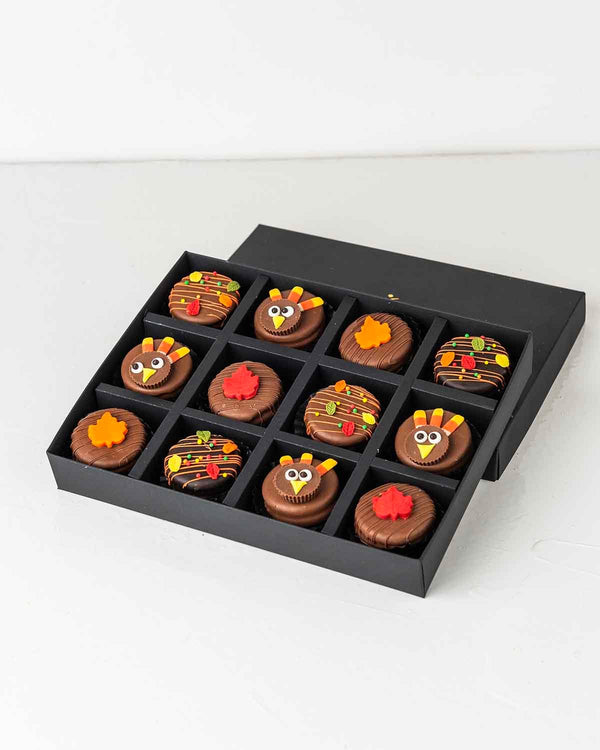 Thanksgiving Theme Chocolate Oreos