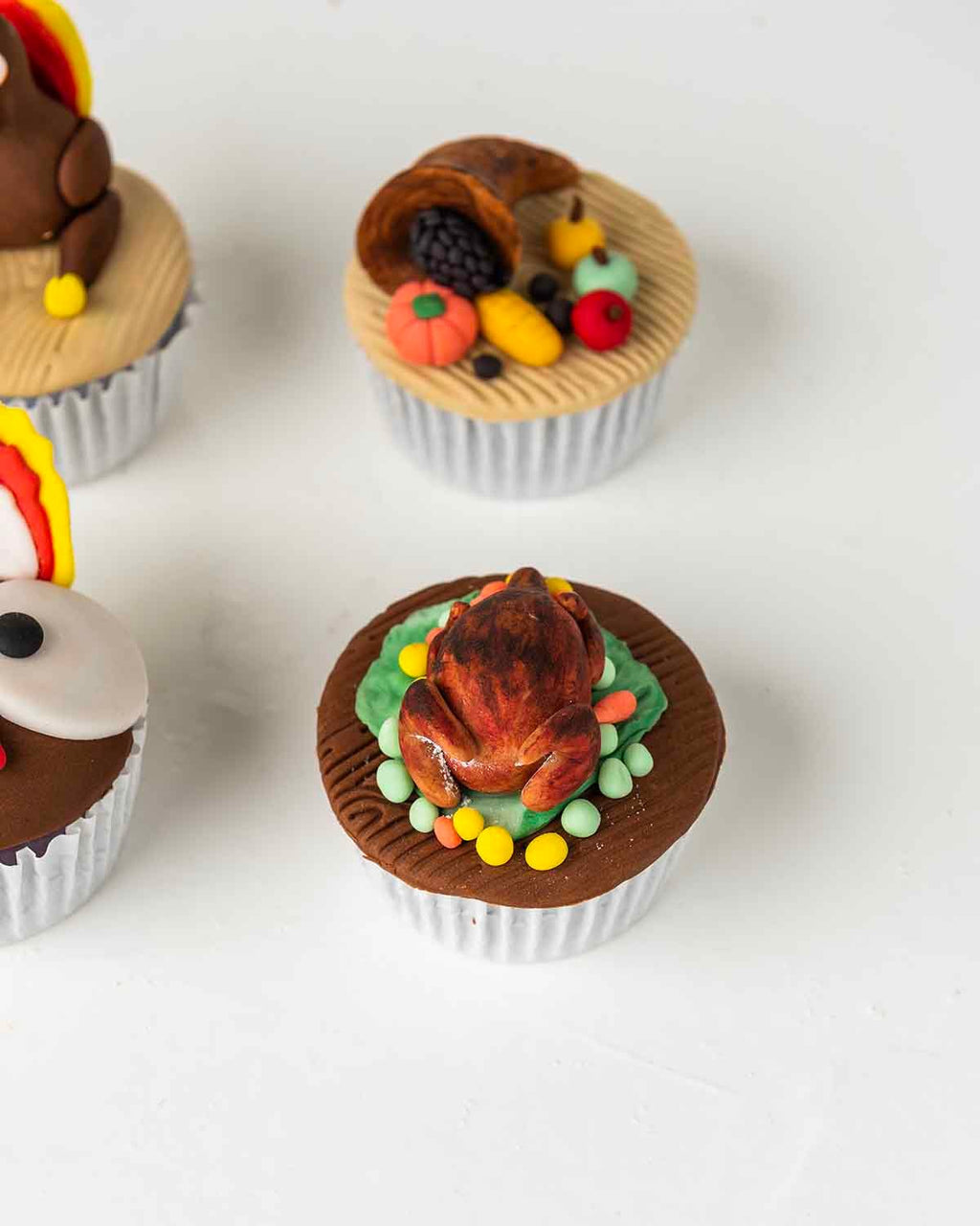 Thanksgiving Cupcakes by NJD