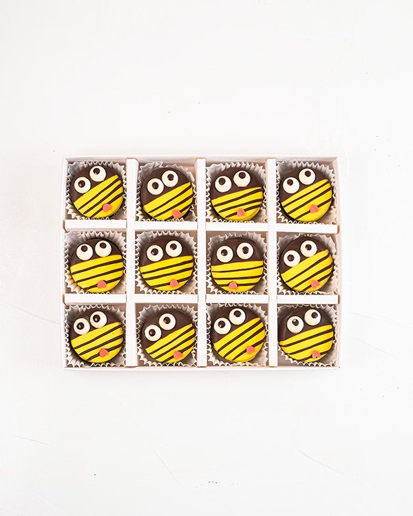Bee Mine Oreos by NJD