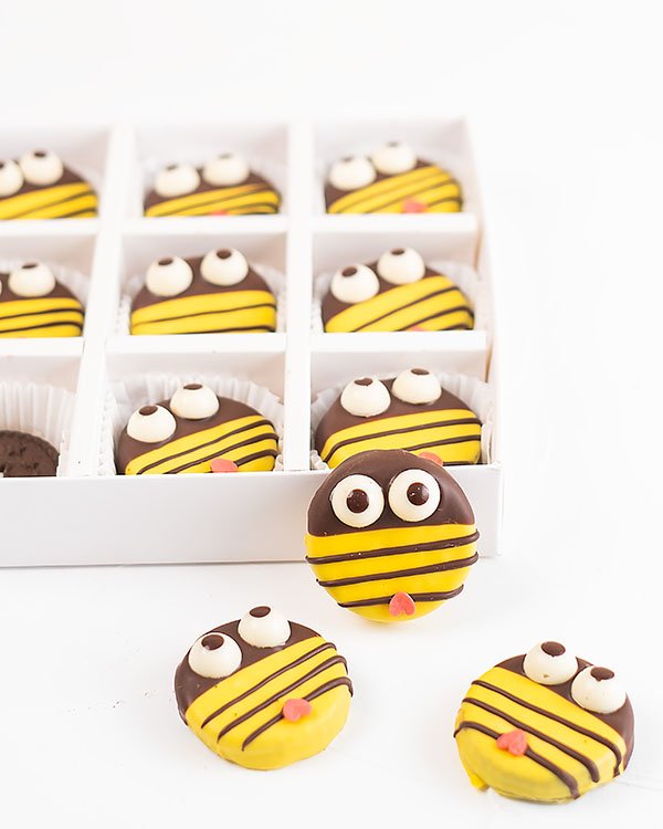 Bee Mine Oreos by NJD