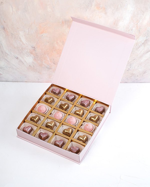 20 Valentines Chocolates by NJD