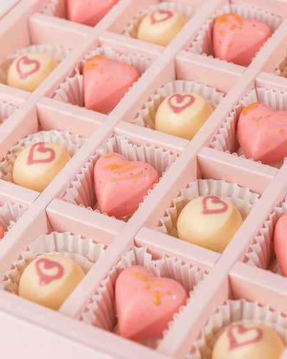 Cute Hearts and Truffles 20pcs Chocolate Gift Box