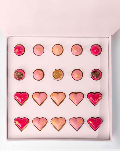 Assorted Hearts and Bonbons 20pcs Chocolate Gift Box