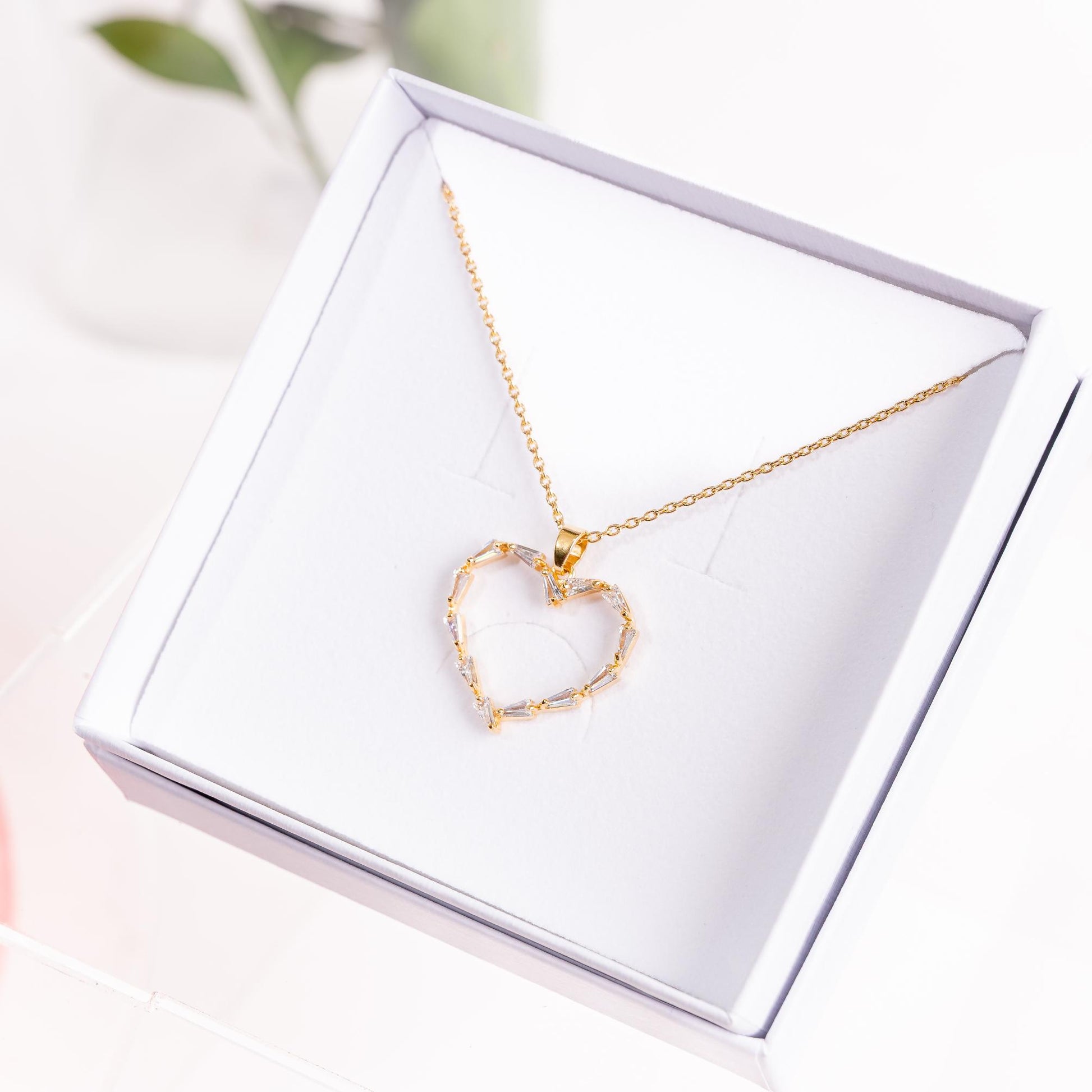 "I Love You" Heart Necklace Gift Bundle