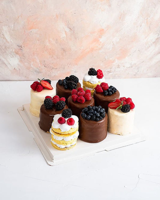 Mini Cakes  Party Pack