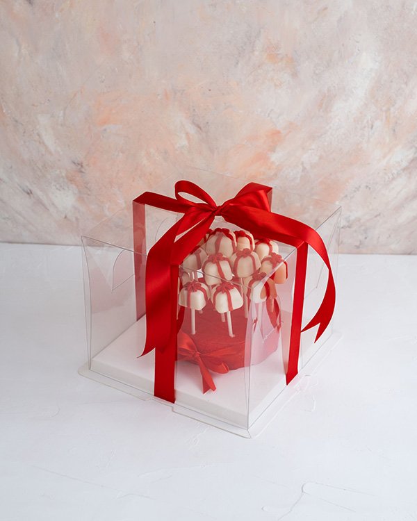 Christmas Cake pops by NJD