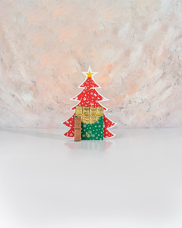 Red and Golden  Christmas Giveaway by NJD