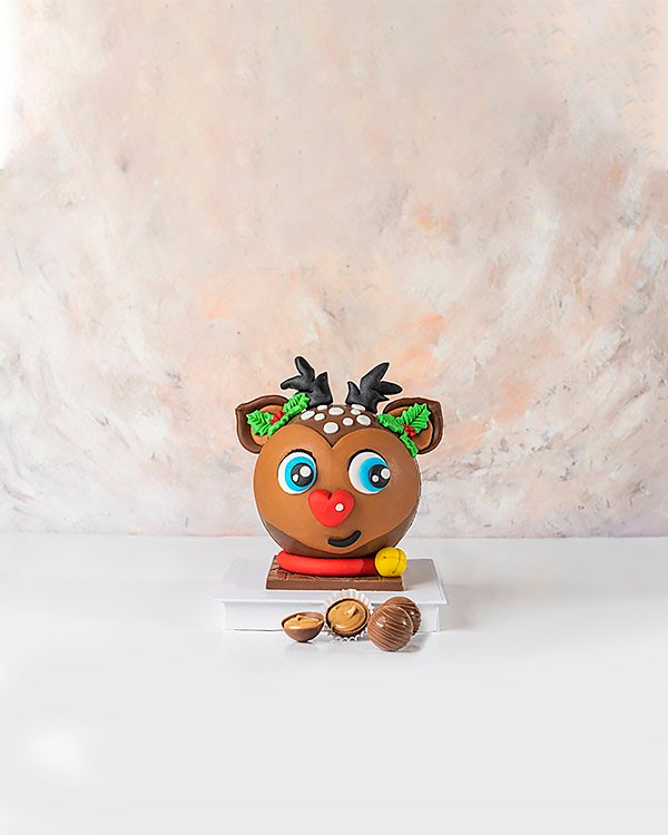 Pinata 3D Chocolate Reindeer by NJD