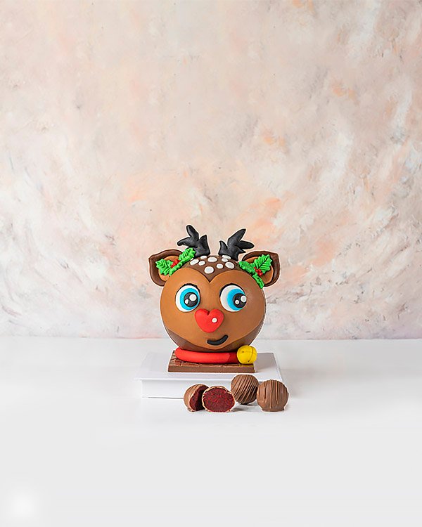 Pinata 3D Chocolate Reindeer by NJD