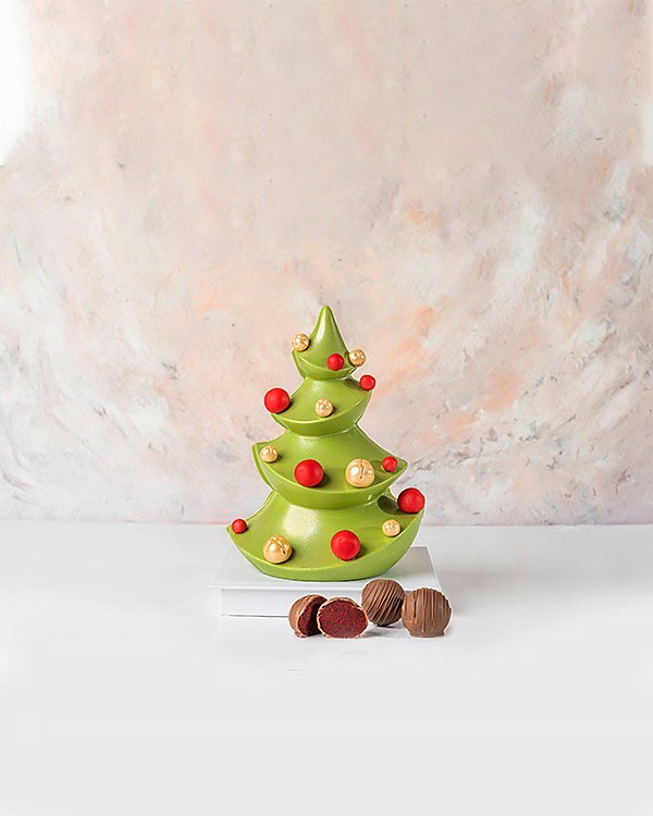 Green and Red Christmas Tree by NJD