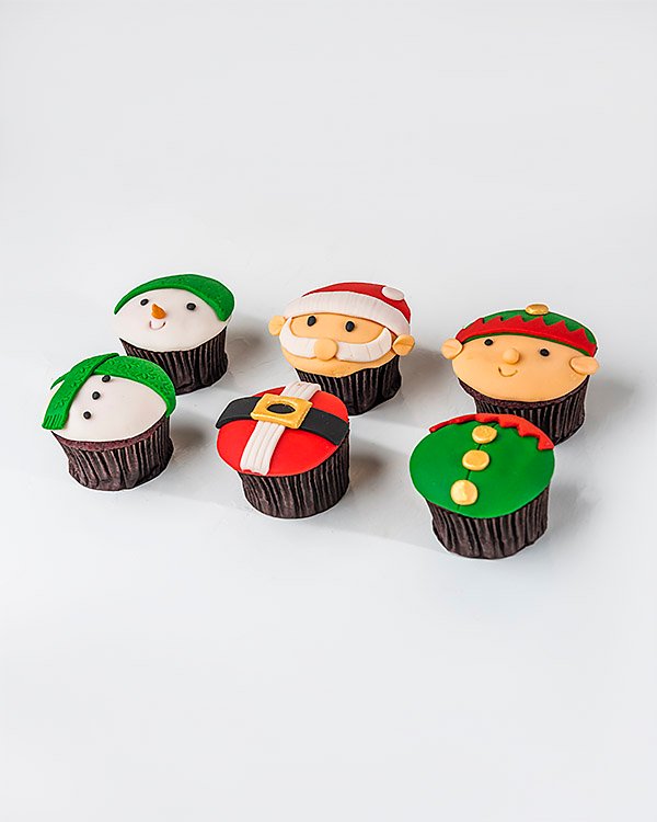 Santa  Elf and The Snowman Cupcakes by NJD