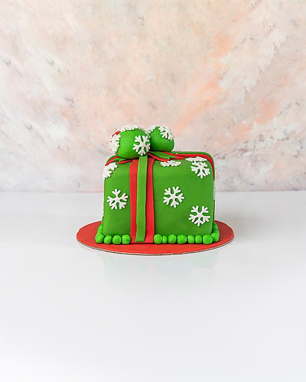 Christmas Gift Theme Cake by NJD