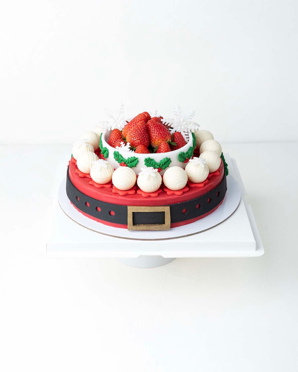 Holiday Season Cake with fresh strawberries