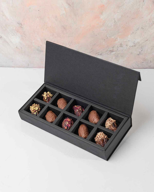 Assorted Dates 10pcs Luxury Gift Box