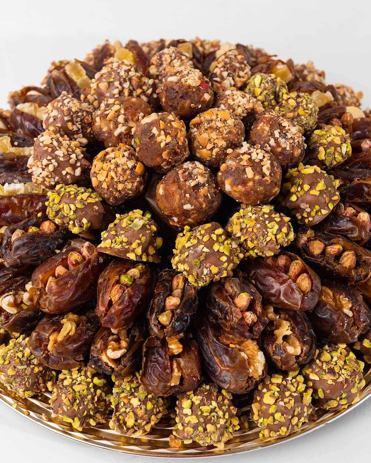 Gourmet Dates 1200g Gift Hamper