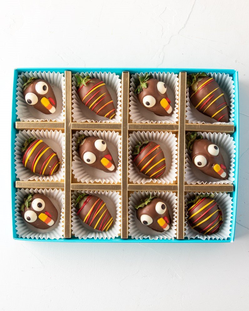 Thanksgiving Chocolate Strawberries