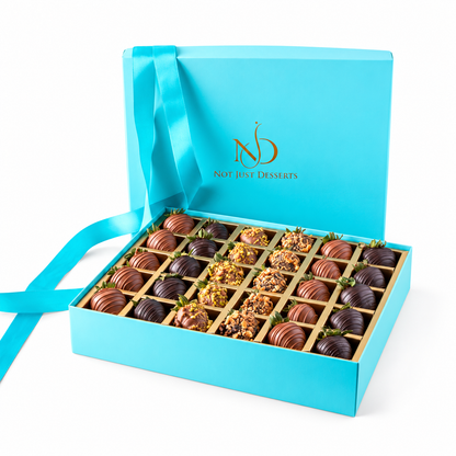 30pcs Chocolate Covered Strawberries by NJD