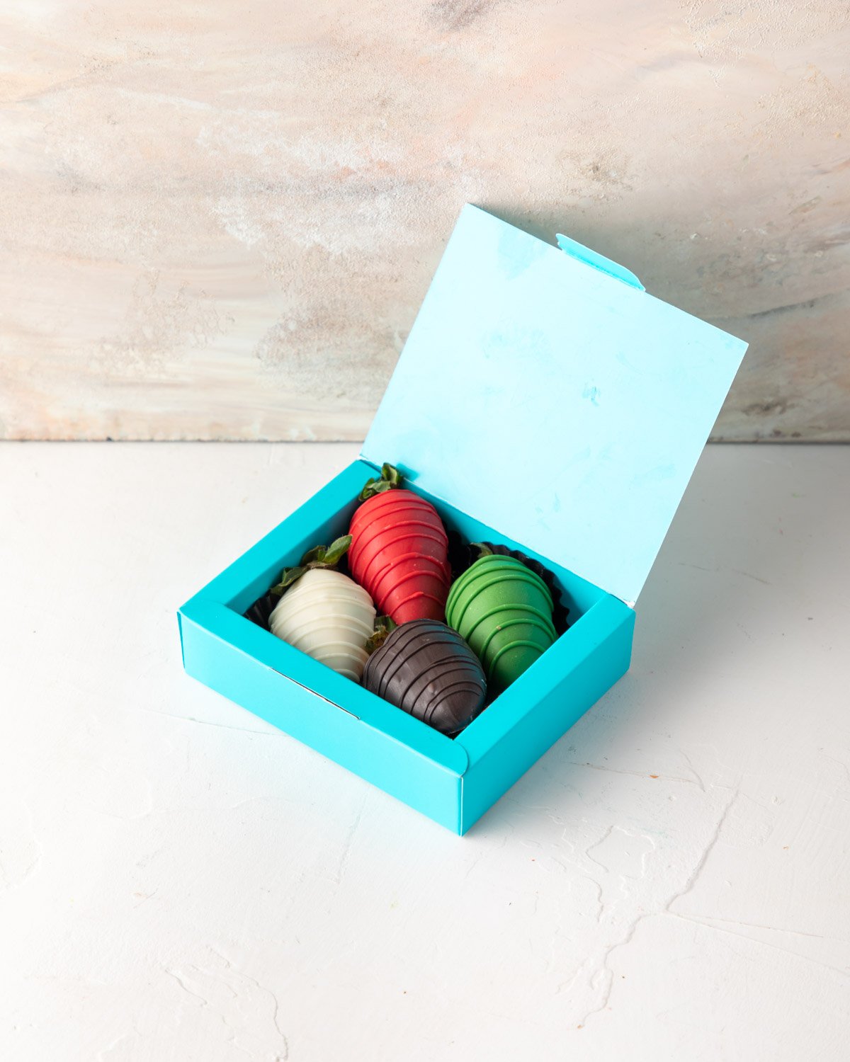4pcs National Day Strawberries