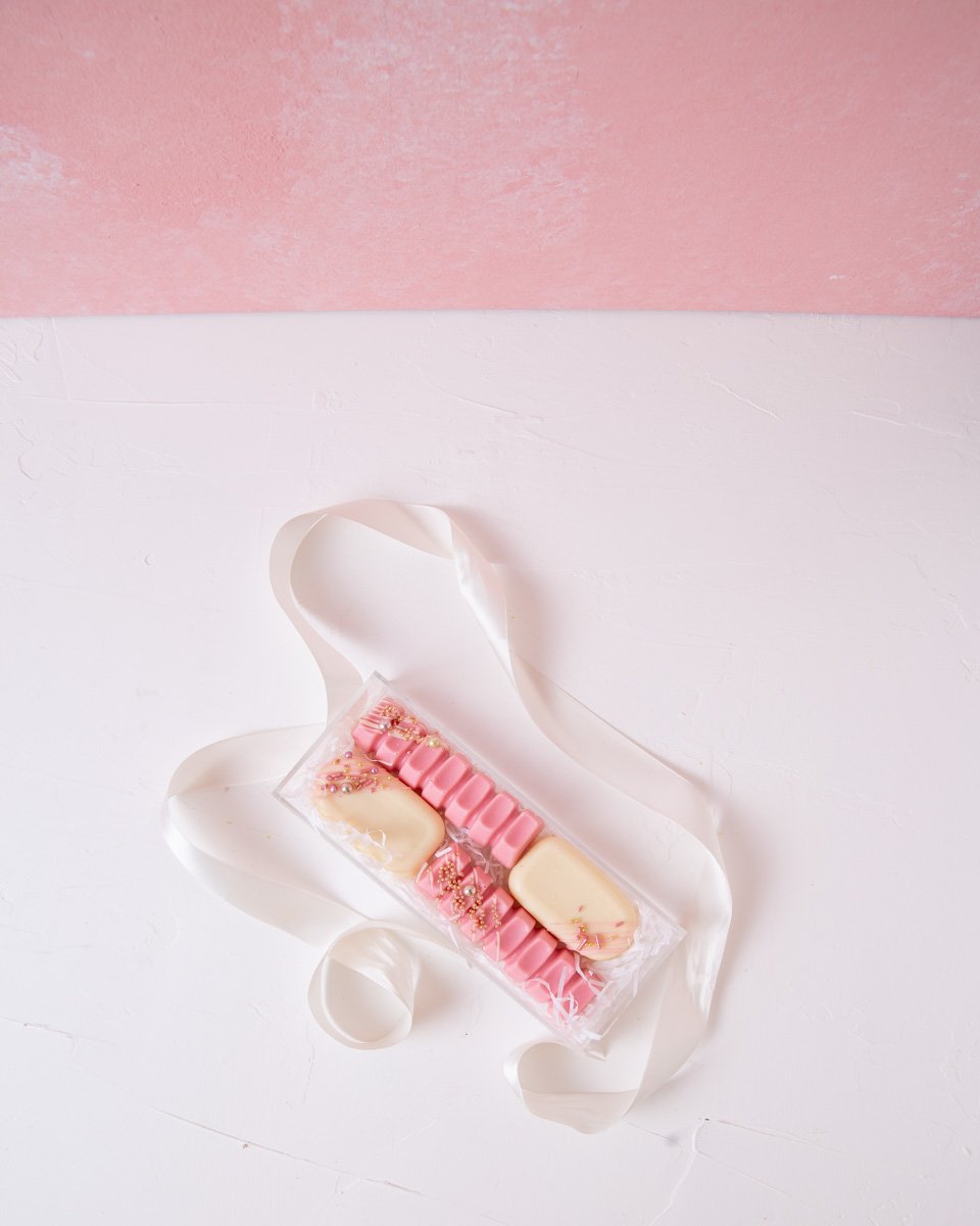 Cakesicles and Chocolate Bars