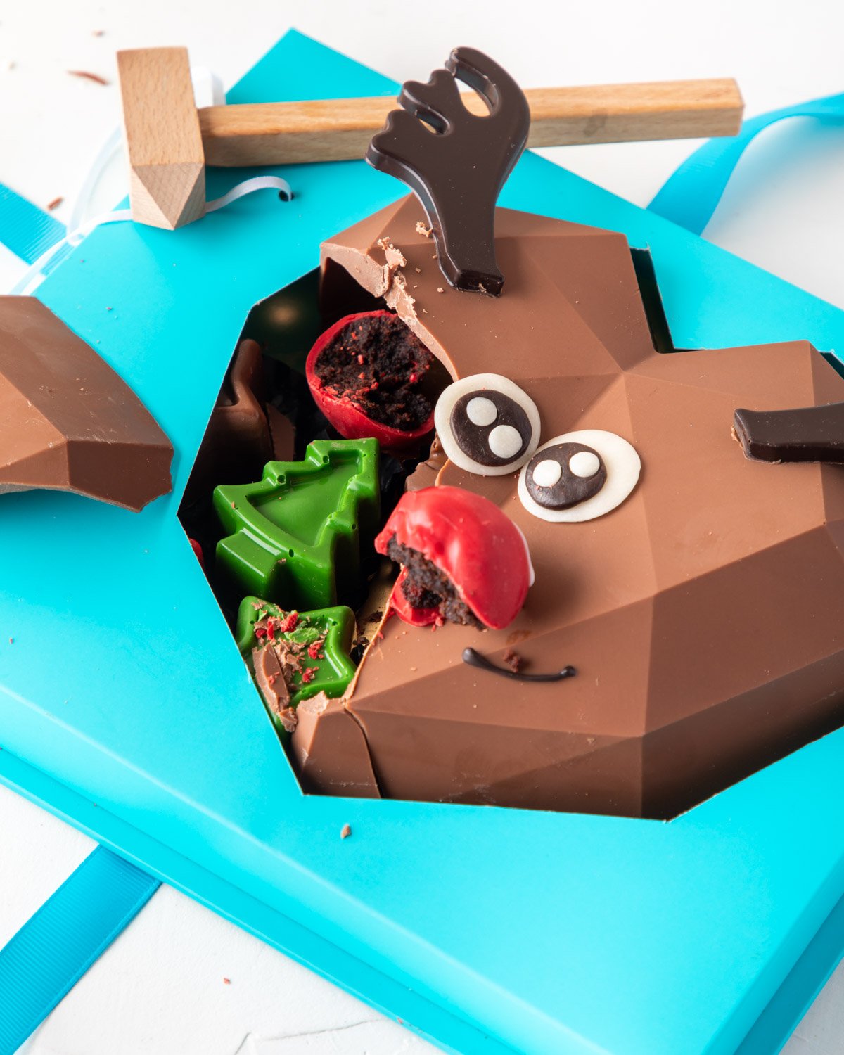 Piñata Reindeer by NJD