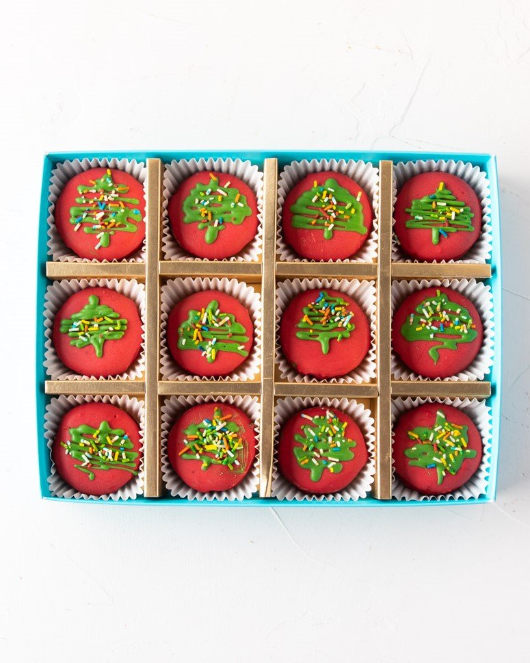 12pcs Christmas Theme Oreos by NJD