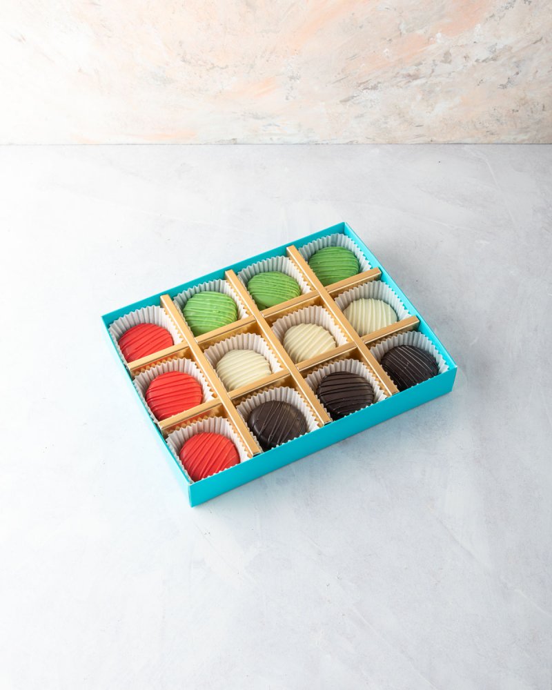 UAE Flag Oreos - Image 2