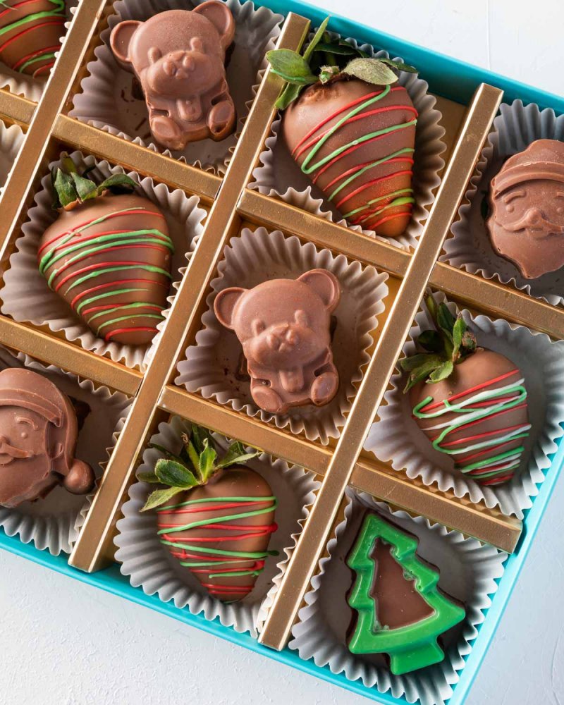 Assorted Santa and Strawberry Box by NJD - Image 4
