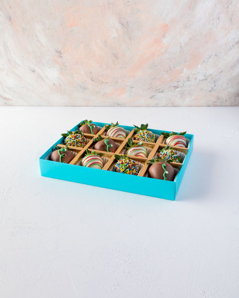 12pcs Xmas Chocolate Strawberry  by NJD - Image 2