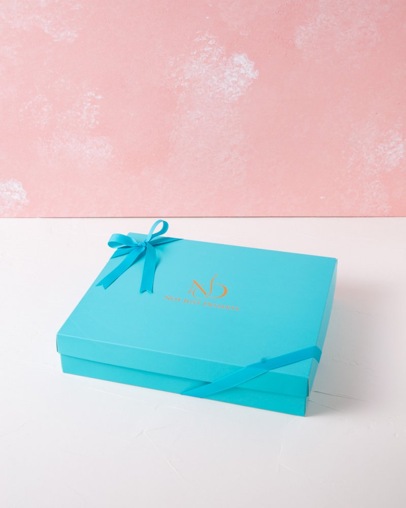 Valentines Chocolate  Smile Box - Image 3