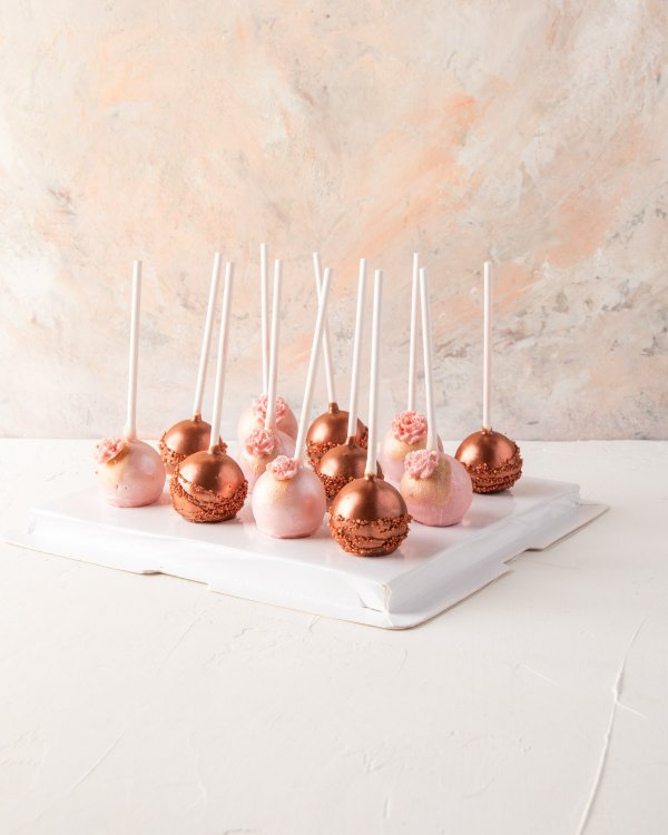 Dazzling Cake pops