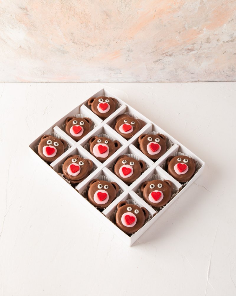 Teddy Chocolate Oreos by NJD