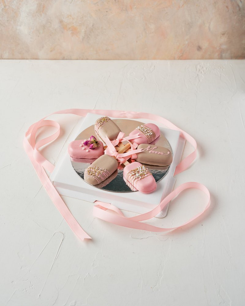Mothers Day Cakesicles - Image 2